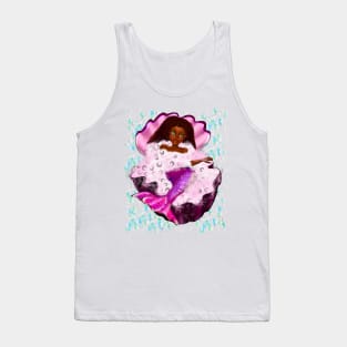 Mermaid spa day in Oyster clam shell 2 - Black anime mermaid in bubble bath. Pretty black girl with Afro hair, green eyes, Cherry pink lips and dark brown skin. Hair love ! Tank Top